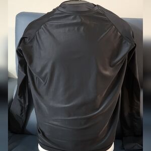 Black no namebrand rashguard